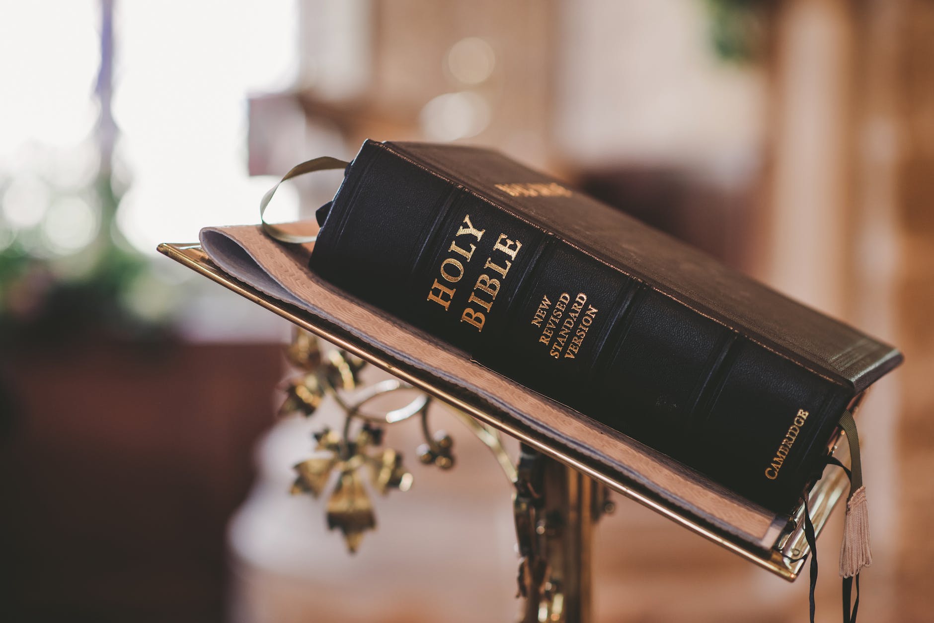 How The Lord’s prayer Helped Me Begin Healing+4 Lessons